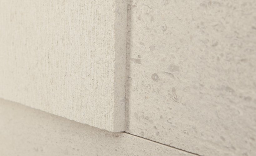 LEATHER – LATERAL
